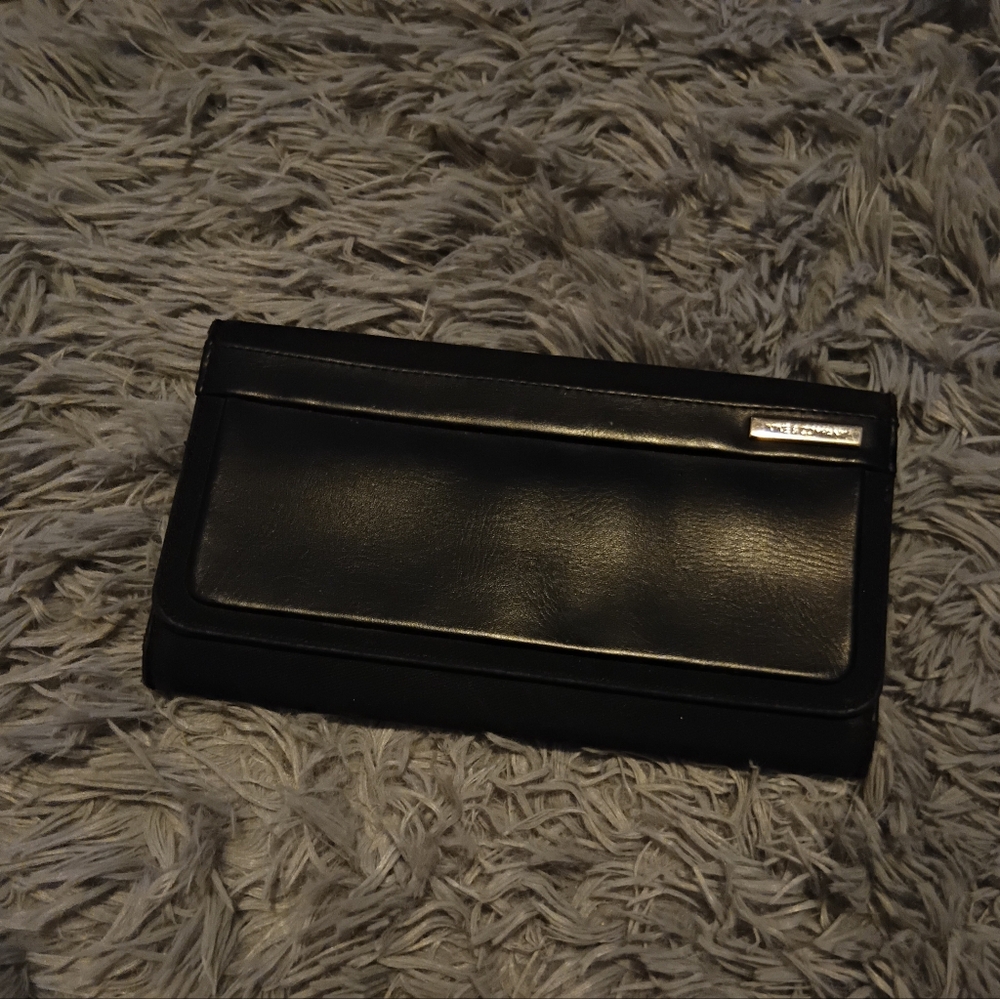 Nine & Company Wallet